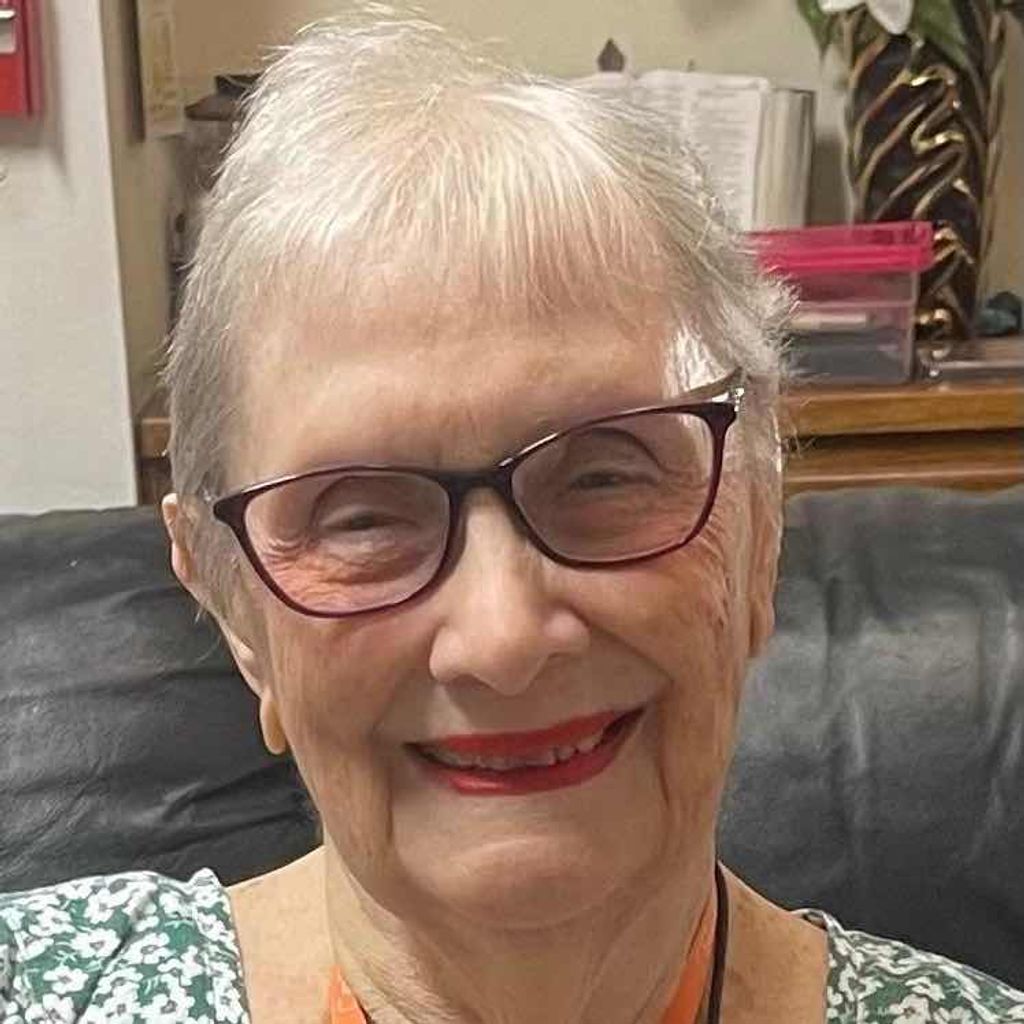 Thelma Henrietta Lake Profile Photo