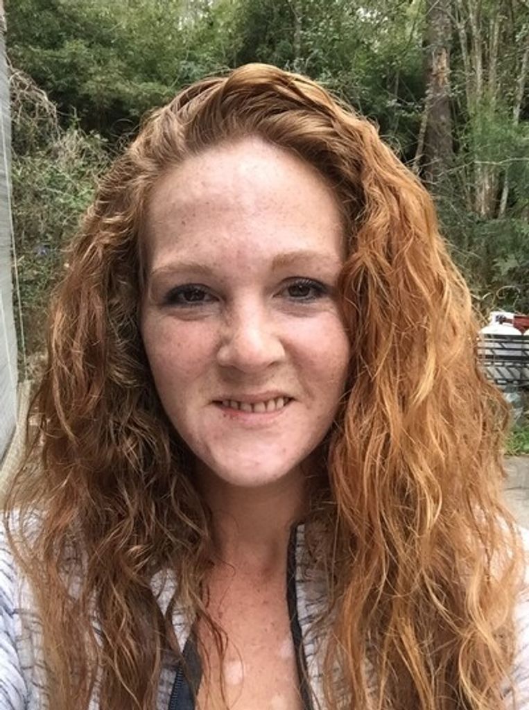 Allison Elaine Burns Profile Photo