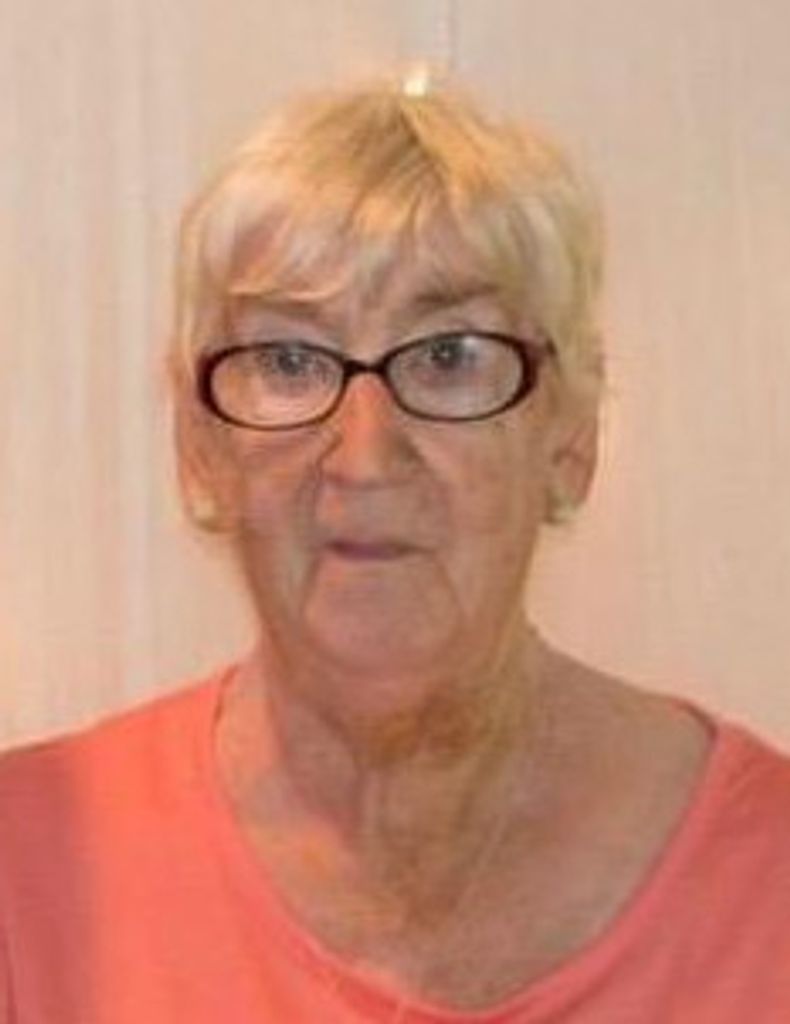 Shirley J (Foster)  Riley