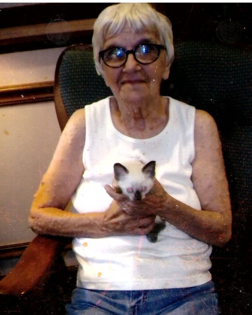 Nancy Macomber Profile Photo
