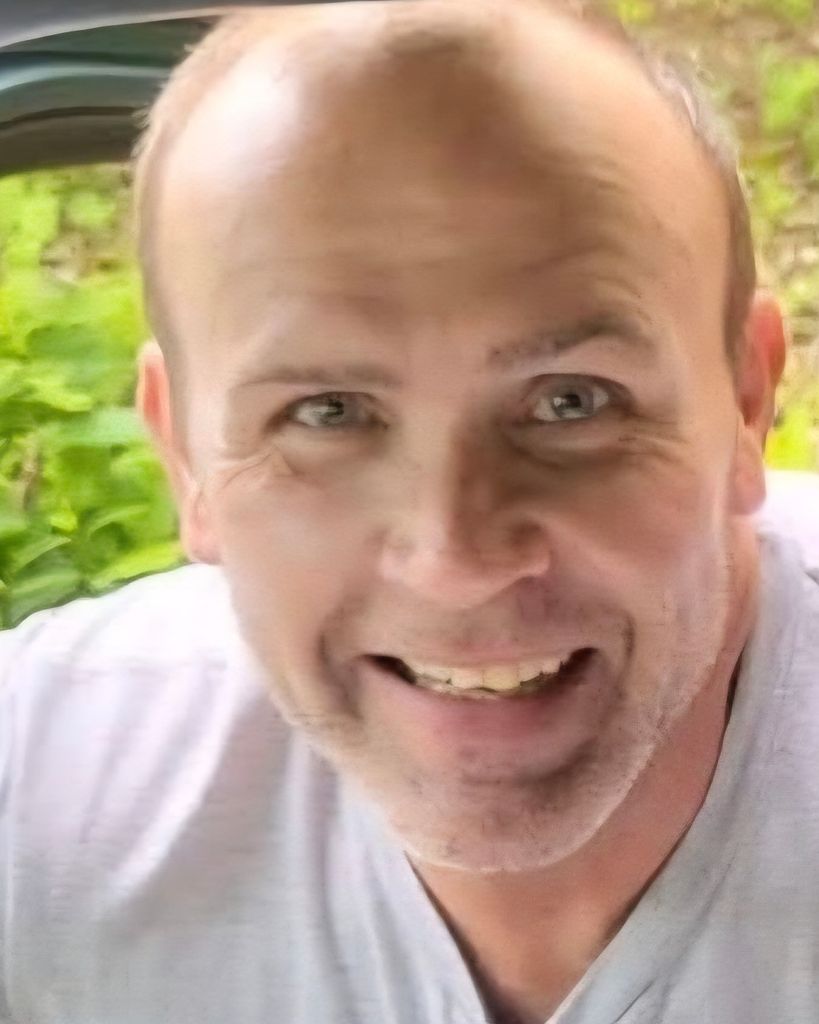 Michael Lee Brown Profile Photo