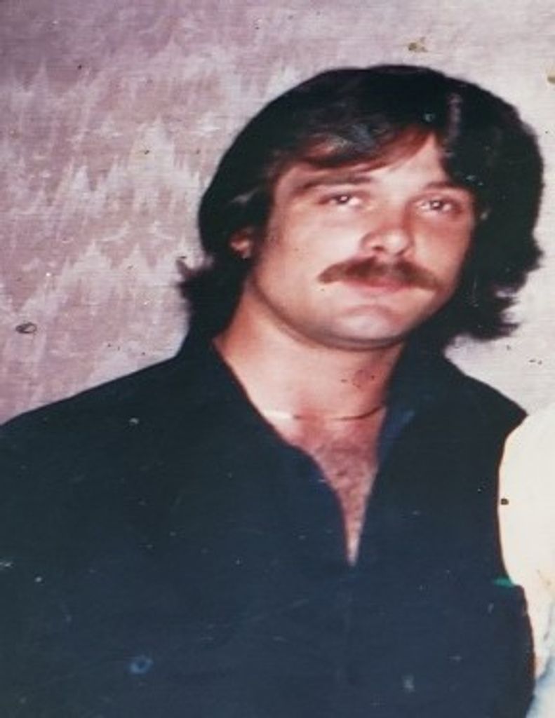 Mr. Robert Daniel Matthews