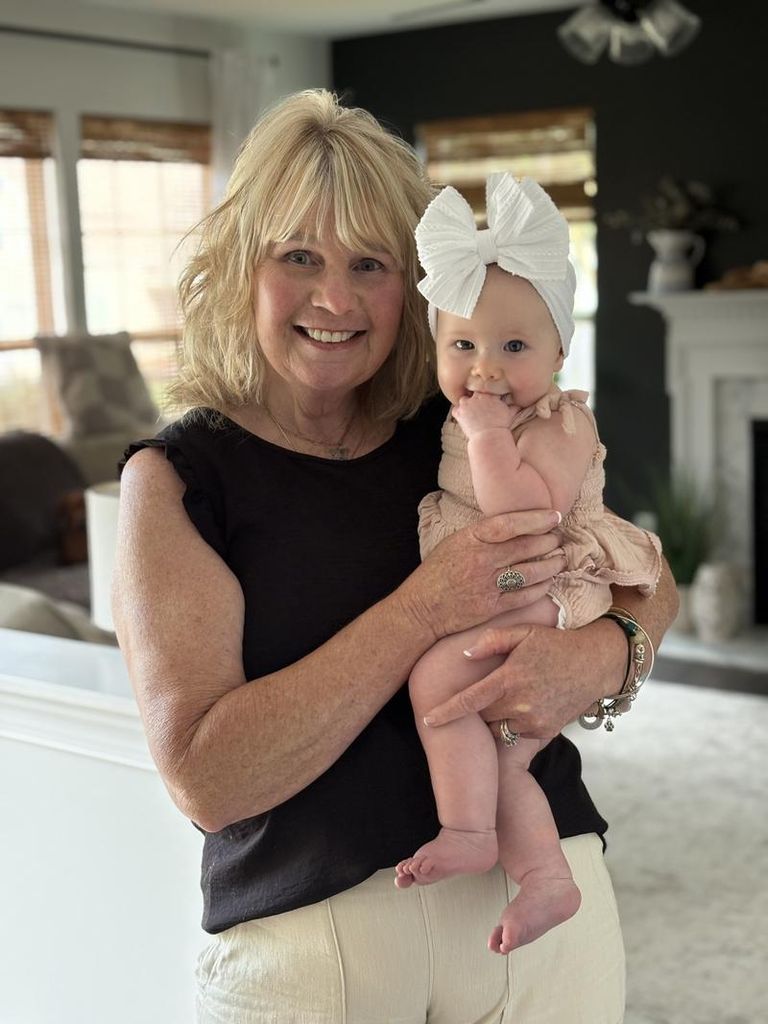 Mary Arthur Profile Photo