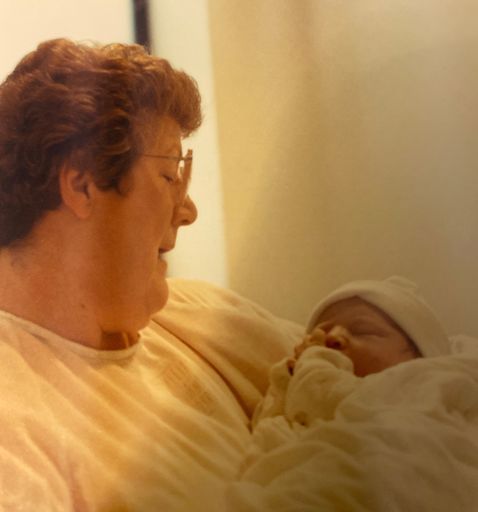 Evelyn J Steer photo gallery thumbnail 4 of 62