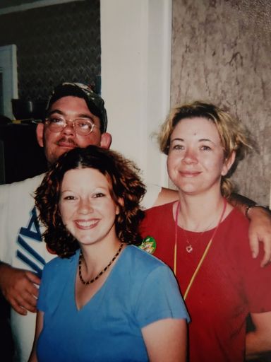Rave Hardy Jones photo gallery thumbnail 9 of 92