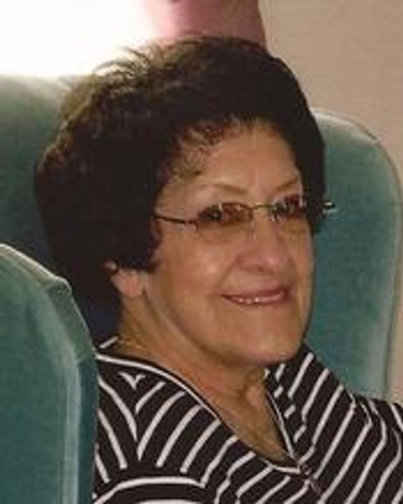 Antoinette "Toni" Petrecco