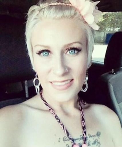 Channa Justine (Veres)  Mclean Profile Photo