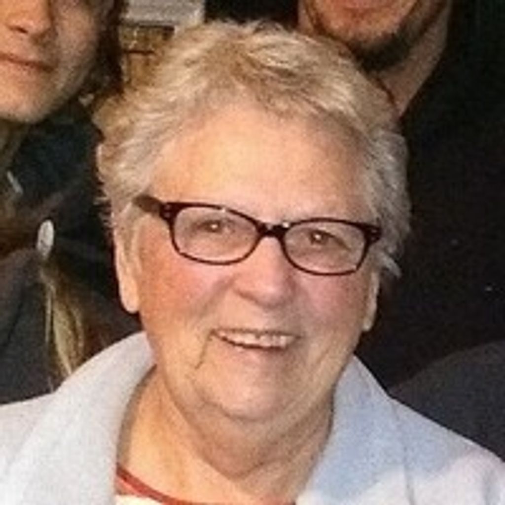Joan Magnuson