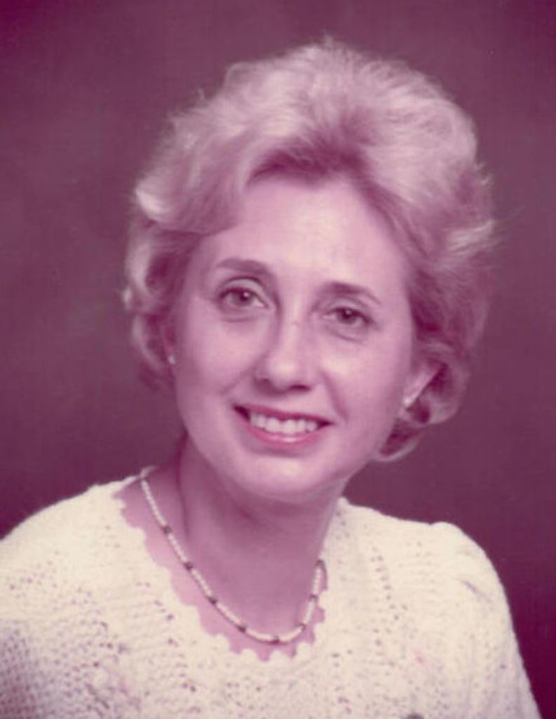 Shirley Holt Profile Photo