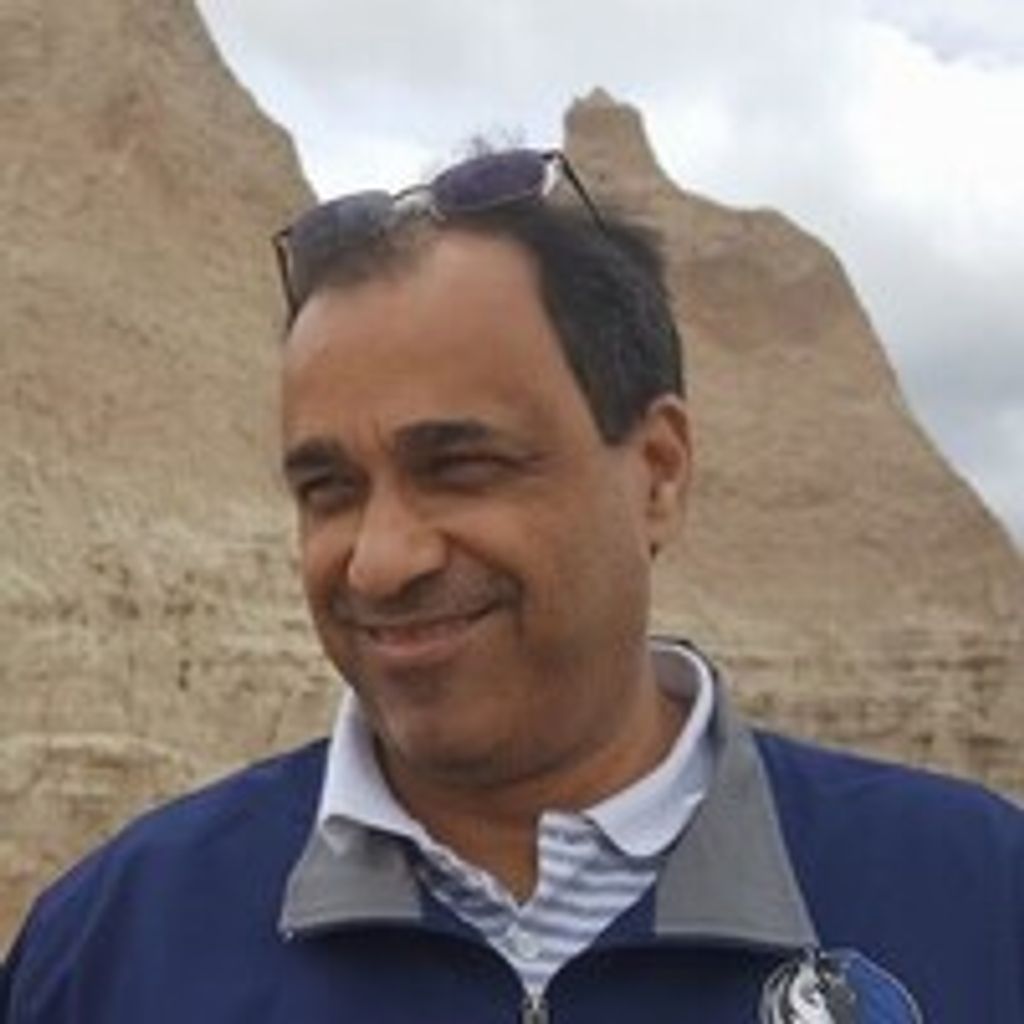 Ernesto Castanheira Profile Photo