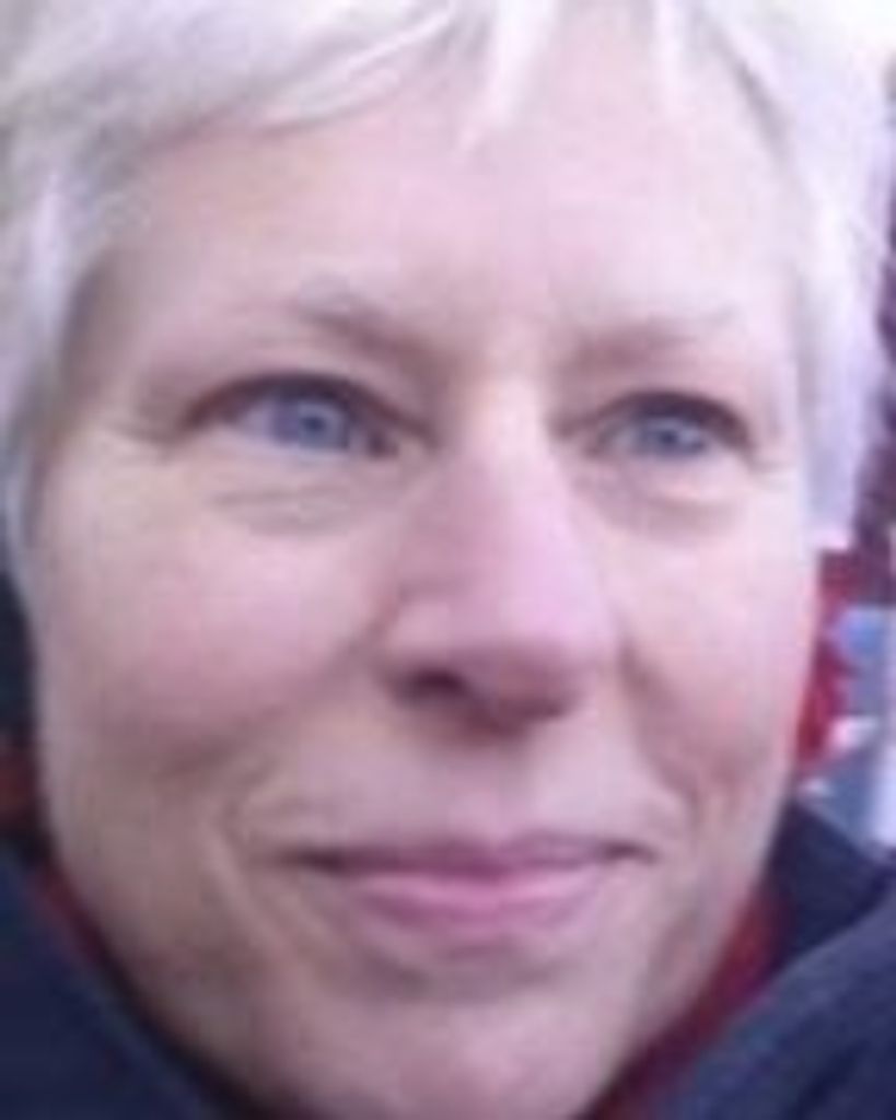 Linda G Adams