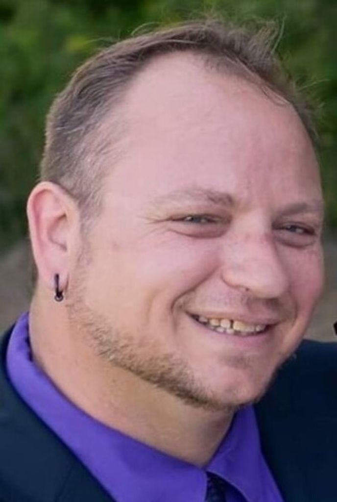 Matthew Montgomery Profile Photo