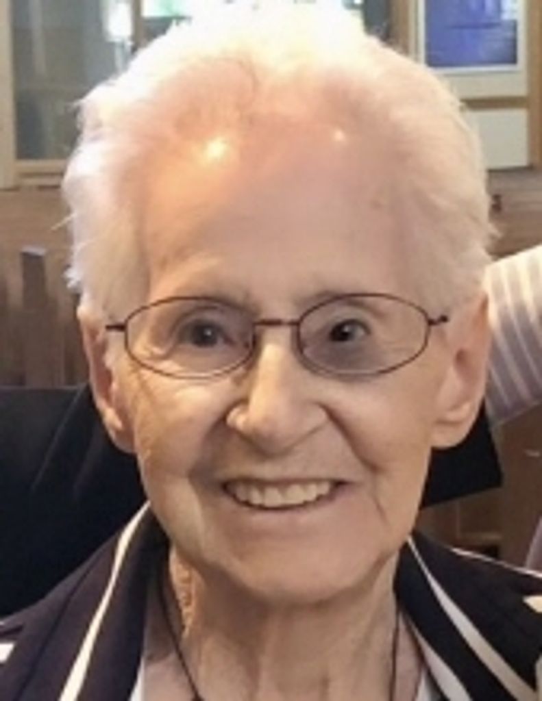 Louise (Faella) Chappell