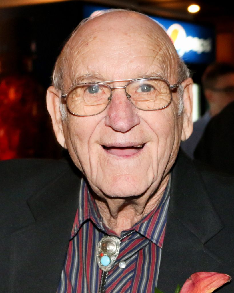 Bernard "Buzz" Hartnett