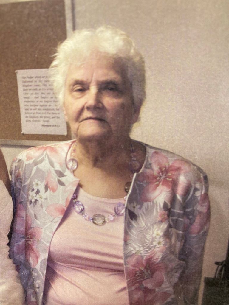 Helen Louise Holland Profile Photo