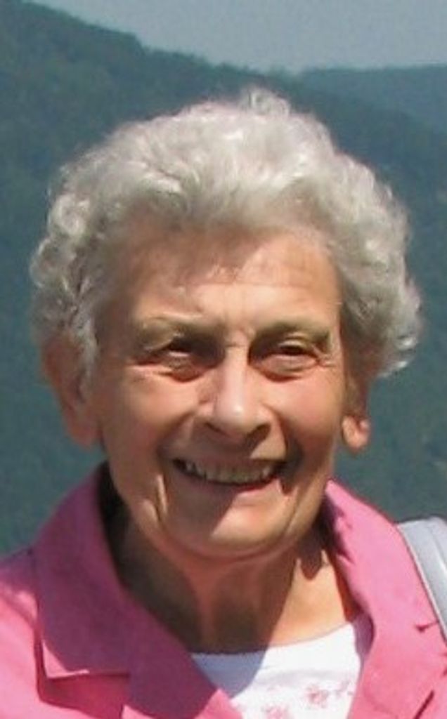 Hildegard (Manz)  Cesca