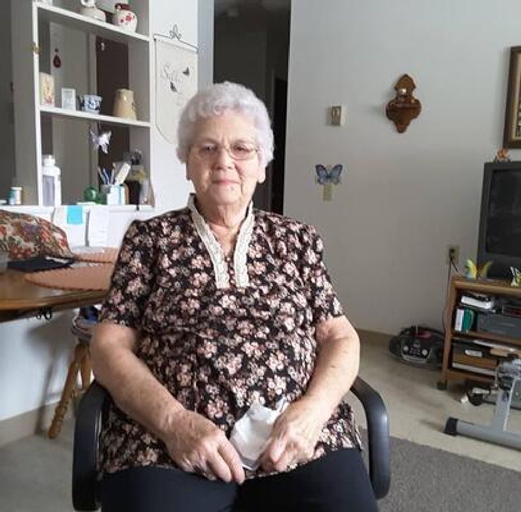 Pauline Lyn Whitlow Profile Photo