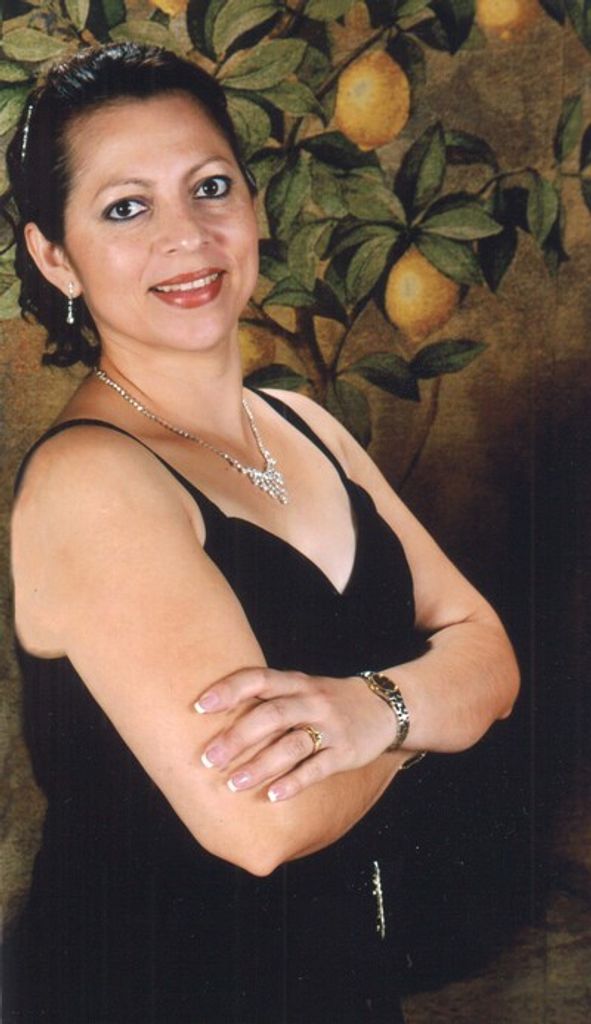 Nery Dominguez