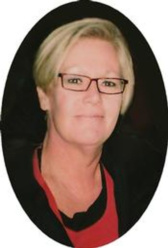 Kim Sue Farrell Profile Photo