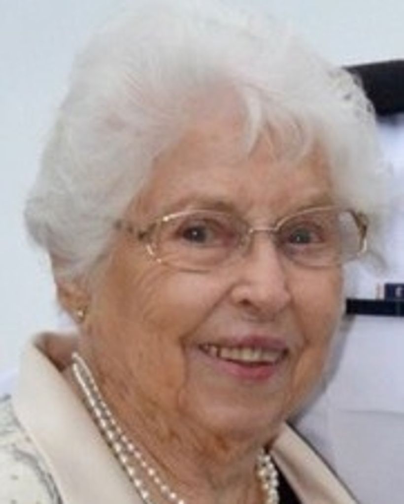 Louise Clift Profile Photo