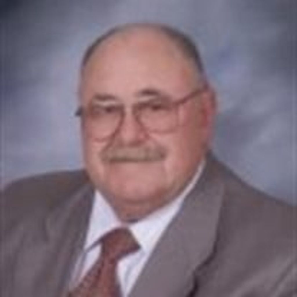 Charlie Bennett Profile Photo