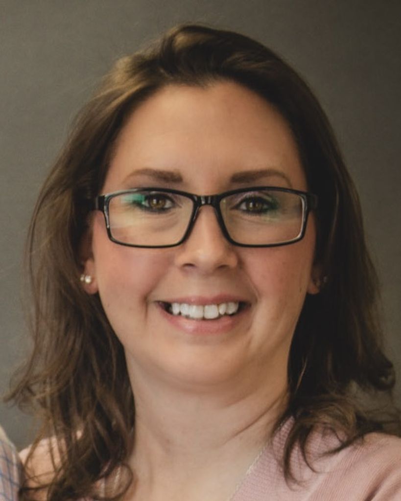 Jenifer Benzel Profile Photo