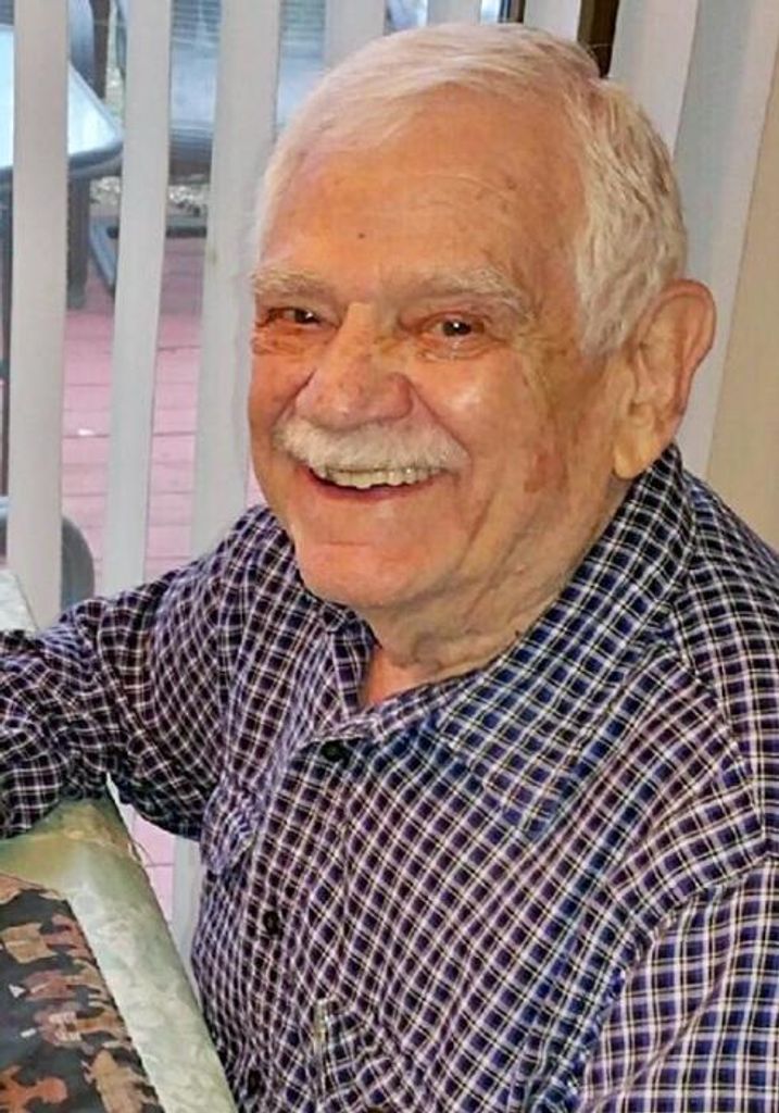 Shepard Bennett Profile Photo