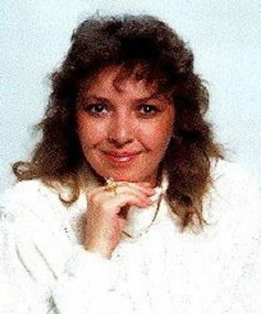 Laura Elizabeth Kellar Profile Photo