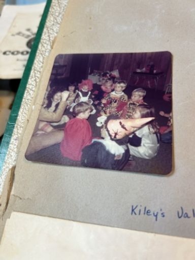 Carol Snyder photo gallery thumbnail 1 of 4