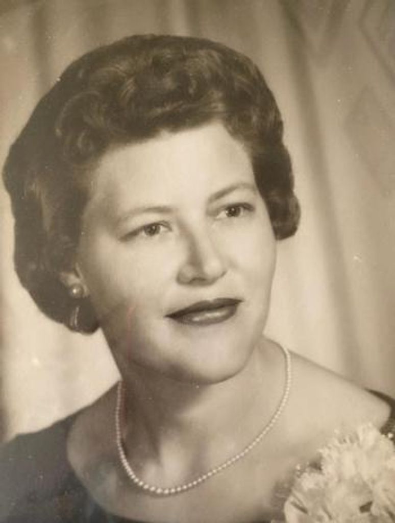 Shirley Strain Profile Photo