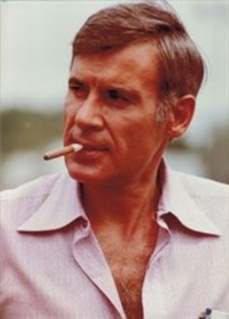 Antonio J Gallego