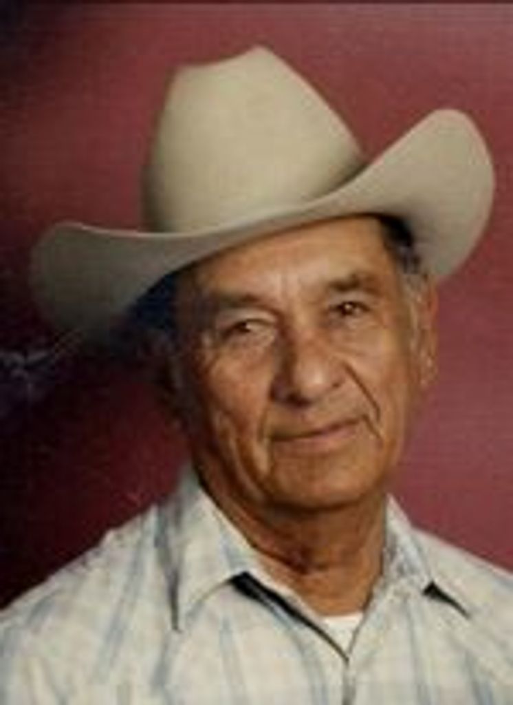 Julio Baca Profile Photo