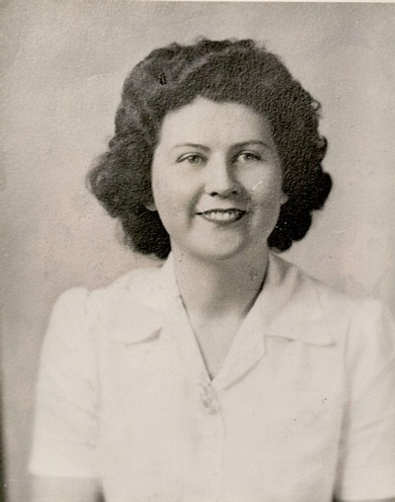 Hazellean T. Davis Profile Photo