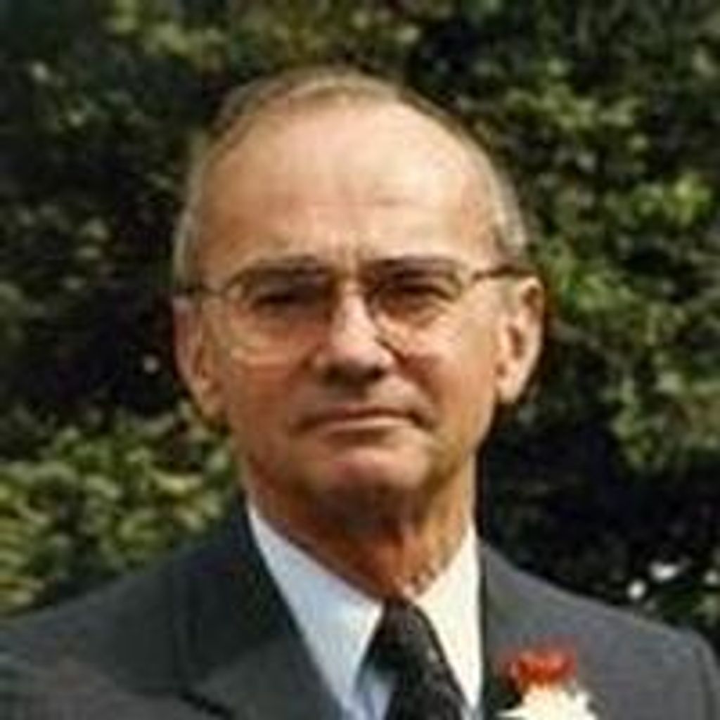 Wallace L. "Pete" Larrabee Jr