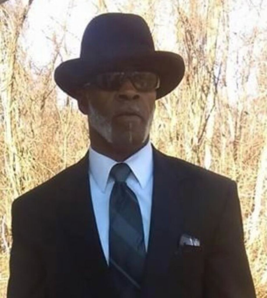 Darryl Lindsey Moore