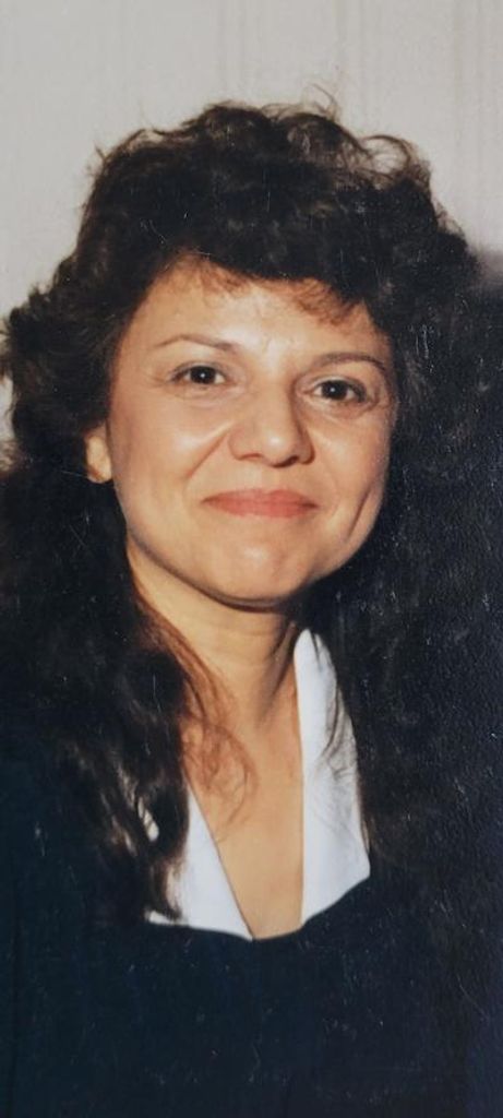 Helen Louise Gibbons Profile Photo