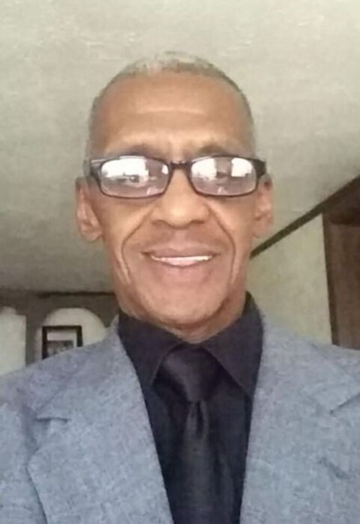 Mr. Thomas Lee Jacobs