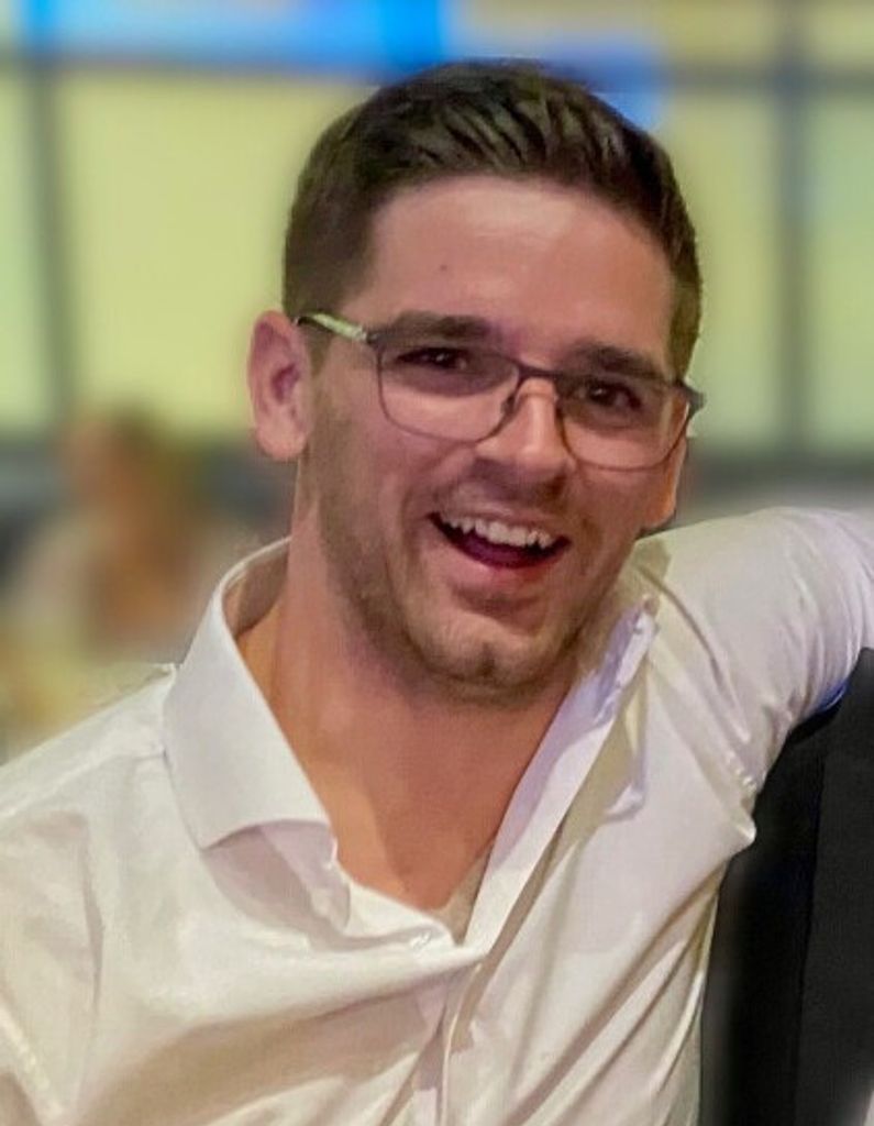 Ryan Christopher Benton Profile Photo