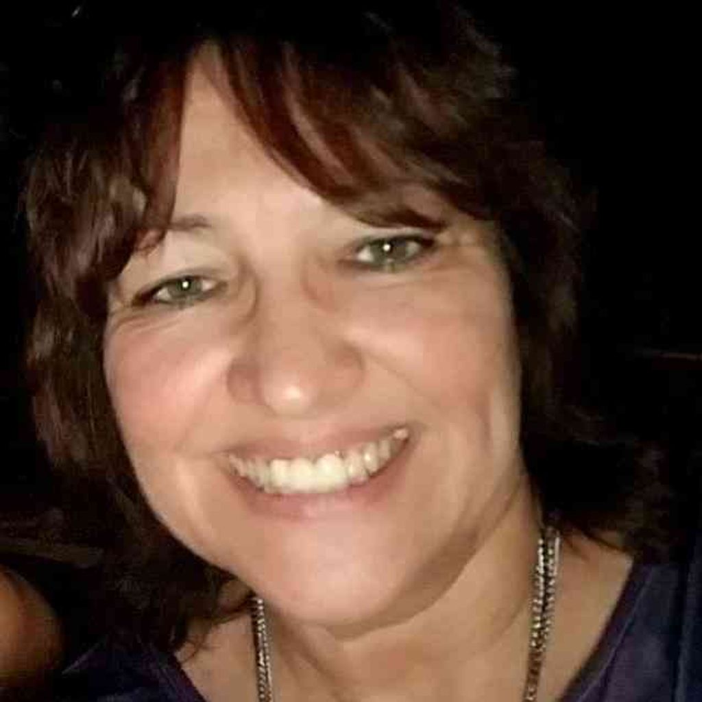 Christine Radovich Profile Photo