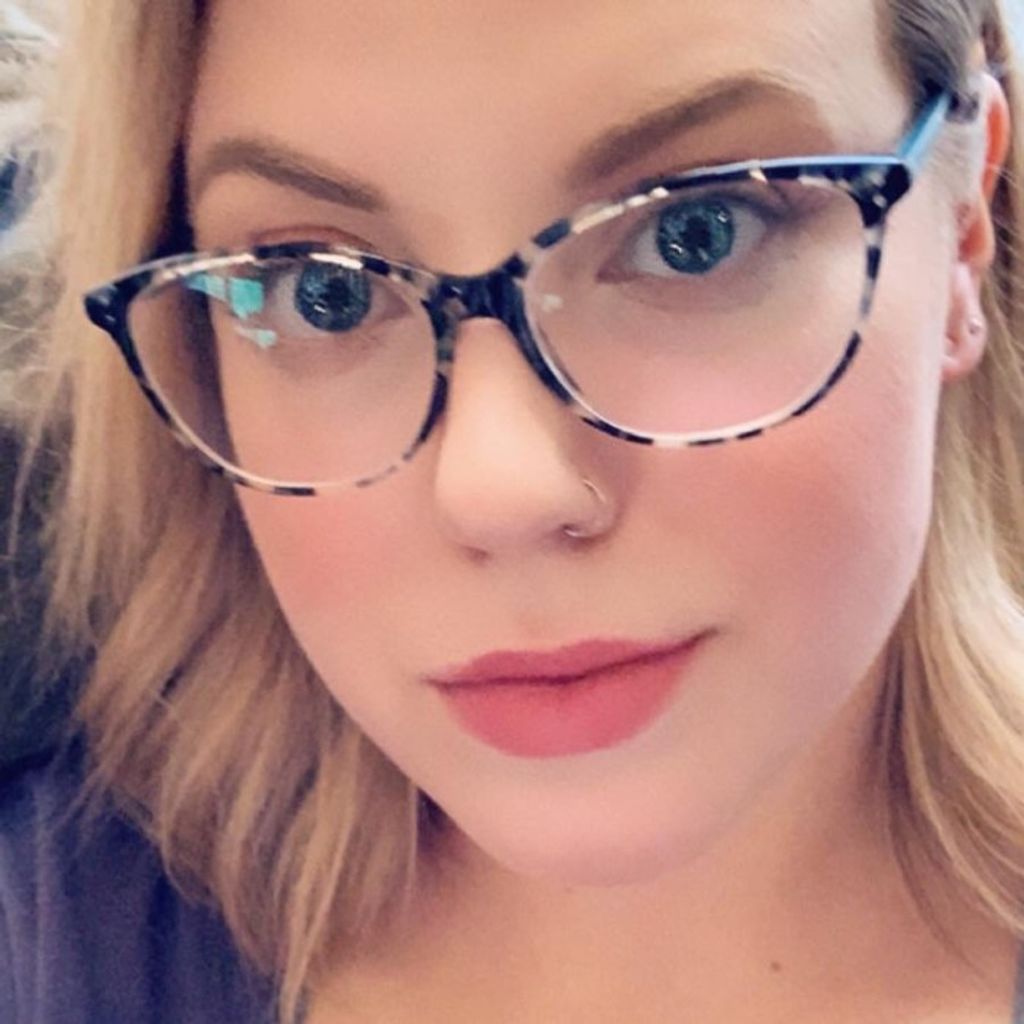 Elaina Anderson Profile Photo