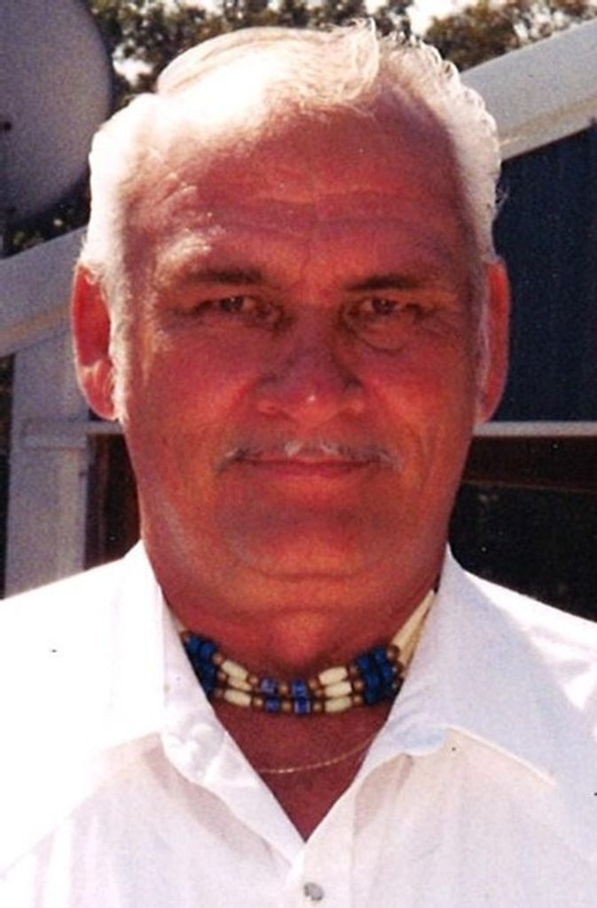 Dwight "Pete" Dillon Mahurin
