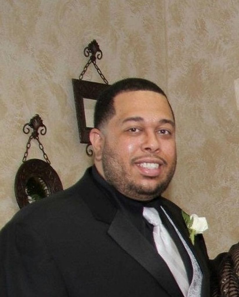 Rafael Laruy Profile Photo