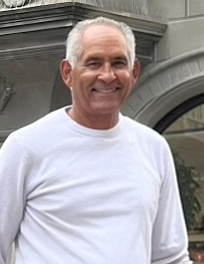 Robert D. Cassagnol Profile Photo