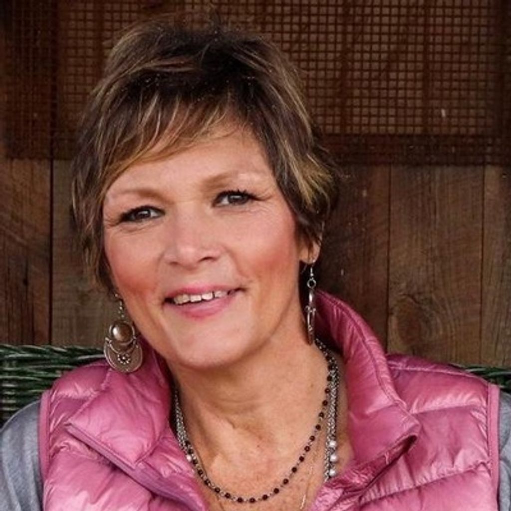 Kelly Jean Kerr Profile Photo