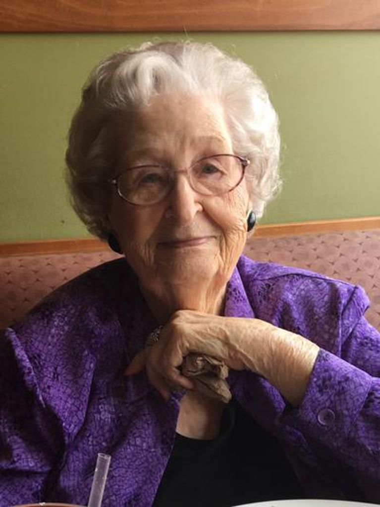 Vera Laverle Wade Profile Photo