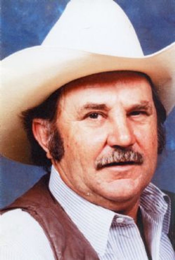 Tom Blakeney Profile Photo