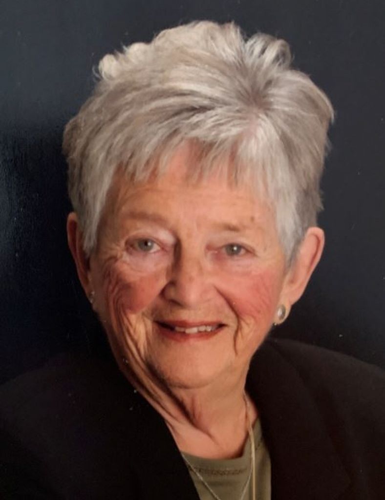 Helen Thompson Profile Photo