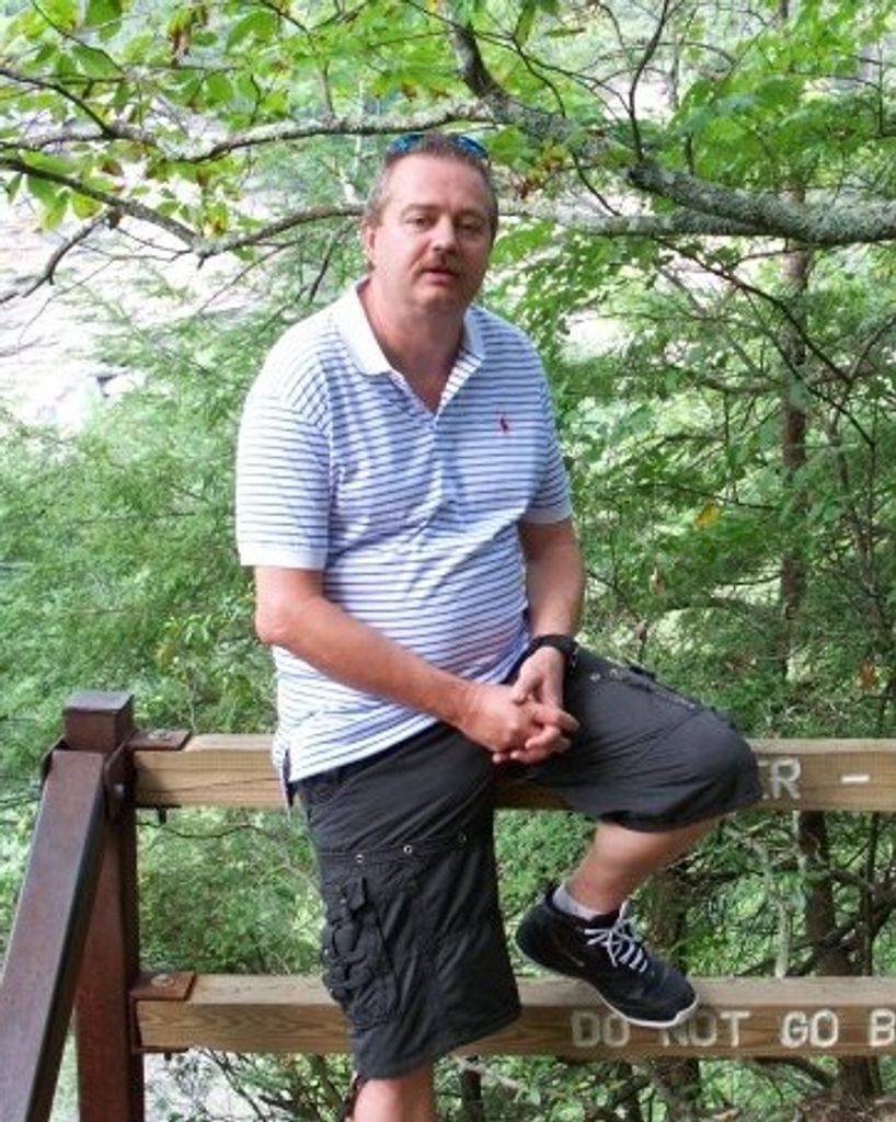 Robert "Bob" Siebenthal Profile Photo