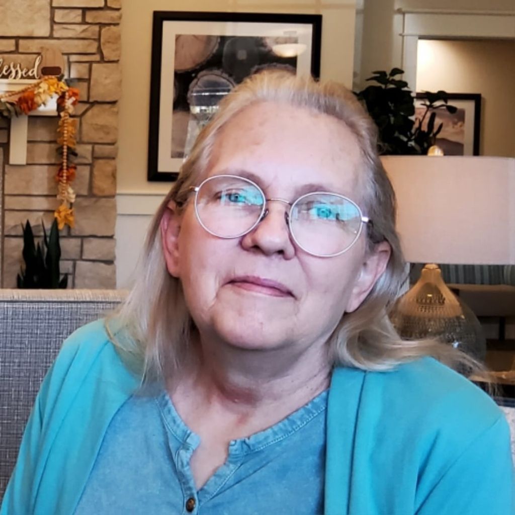 Kathleen Louise Martinolich