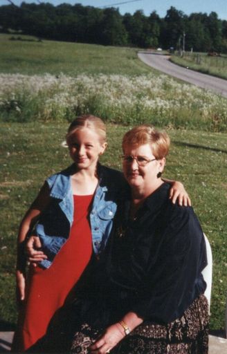 Brenda (Akin)  Luttrell photo gallery thumbnail 36 of 50